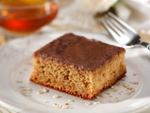 Bolo de banana, aveia e mel