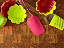 Como limpar utensílios de silicone de um jeito fácil: veja as dicas de cozinha do TudoGostoso