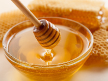 Como saber se o mel é puro? Veja 5 truques para checar se é mel falsificado