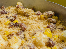 A melhor farofa de bacon e ovo que você vai comer na vida: o acompanhamento perfeito para o seu Natal