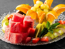 As 6 melhores frutas para comer à noite: elas reduzem a fome e ajudam a dormir melhor