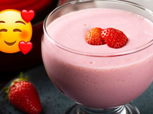 Se você está procurando uma sobremesa fácil de Dia das Mães esse mousse de morango é a escolha ideal