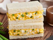 O que é tamago sando? A receita para fazer o sanduíche japonês mais famoso com apenas alguns ingredientes