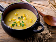 Angu de milho-verde: aprenda a fazer esse prato