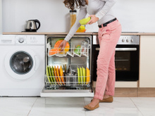 Limpeza da lava-louças: dicas simples e práticas