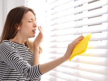 Adeus poeira acumulada: mantenha a casa limpa por mais tempo com essas dicas, ninguém merece tirar o pó todos os dias!