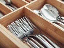 Este faqueiro Tramontina é ideal para deixar a cozinha mais completa com utensílios novos