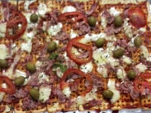 Pizza de biscoito água e sal