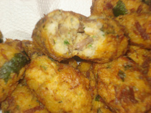 Bolinho de arroz com carne seca