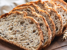 Parece de padaria: o truque simples para o seu pão sem glúten nunca mais ficar seco