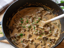 Nem batata, nem cenoura: adicione um pedaço desse ingrediente para salvar uma comida salgada demais