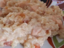 Salada de arroz integral com salmão
