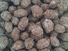 Amendoim doce de microondas (amêndoas de Páscoa)