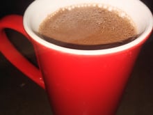 Chocolate quente com leite em pó
