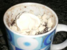 Bolo de caneca da Monica