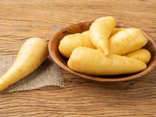 O melhor purê de mandioquinha não é feito com leite e manteiga, mas, sim, com água do cozimento e azeite