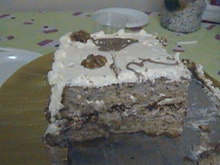 Bolo de nozes festivo