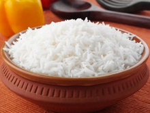 Como deixar o arroz branquinho e soltinho? Aprenda o truque secreto dos restaurantes