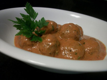 Estrogonofe de almôndegas