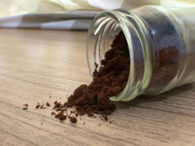 Nem na geladeira, nem no armário embaixo da pia: esse é o melhor local para armazenar o pó de café e preservar seu aroma e sabor por mais tempo