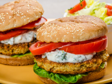 Hambúrguer vegetariano de soja com aveia