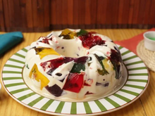 Como fazer gelatina colorida:  em mosaico ou em camadas, uma sobremesa simples para qualquer ocasião