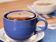 Nem forno, nem batedeira, nem airfryer: as 3 melhores receitas de bolo de caneca para uma sobremesa rápida de micro-ondas