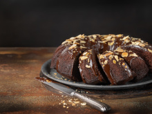 Bolo de chocolate com amêndoas, sem farinha, para ganhar massa muscular e perder peso