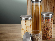 Cozinha minimalista: cinco produtos com design simples e refinado  