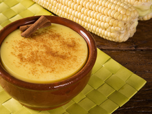 Antes mesmo da Festa Junina chegar, eu já estava fazendo esse curau de milho verde tradicional e irresistível