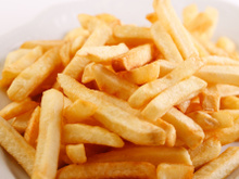 Não perco mais horas fritando batatas, eu as coloco no micro-ondas e elas ficam como as de um restaurante