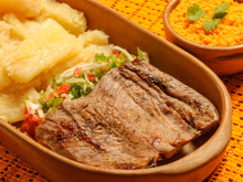 Acompanhamento que rouba a cena: essa mandiogrete vai elevar seu churrasco e deixar todo mundo querendo mais