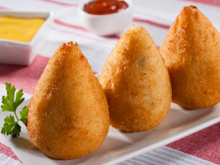 Massa de coxinha simples e fácil: confira a receita