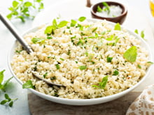 Thiago Ribeiro, chef de cozinha: "Se você tem dificuldade de retirar o arroz da dieta, essa aqui é a melhor opção para você substituir e é muito mais soltinho que aquela papa que você faz"