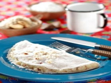 Tapioca com coco e castanha