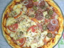 Massa de pizza fácil e saborosa