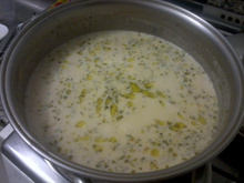 Sopa de cebola e batata