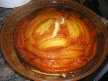 Bolo de banana caramelada