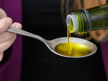 Acidez do azeite de oliva: o que significa e como ela afeta a qualidade do óleo?