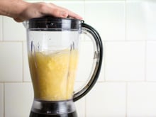 Liquidificador pode substituir a batedeira?