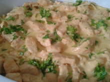 Macarrão com frango e molho branco