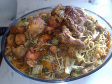 Yakisoba com espaguete