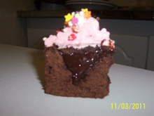 Cupcakes recheados By Paula