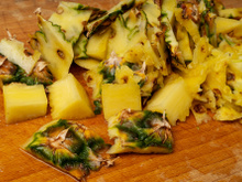 Se você tem casca de abacaxi em casa, você tem um tesouro emagrecedor se souber usar do jeito certo