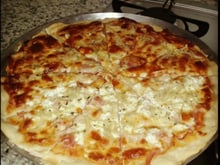 Pizza italiana (a verdadeira massa e o verdadeiro molho)