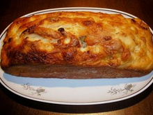 Pão doce com passas negras