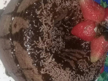 Bolo de chocolate com morango