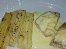 Atum com queijo de cabra e damasco