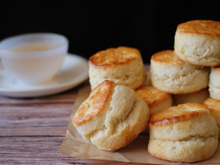 Bolinhos do caderno da vovó prontos em 15 minutos: receita simples e deliciosa pro café da tarde