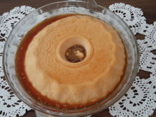 Pudim gelado de leite de coco